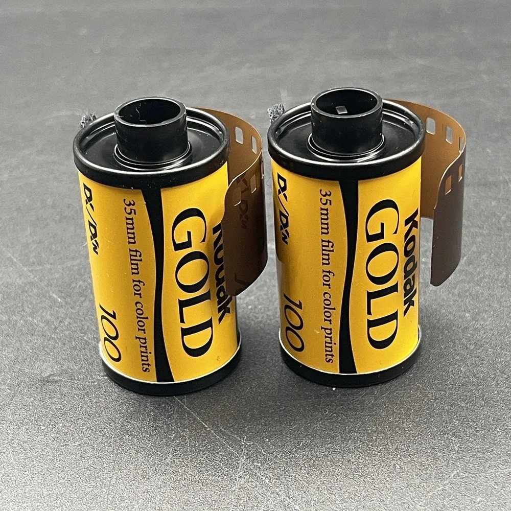 Lot of 2 Kodak Gold 100 35mm Color Print Film 24 Exposure DX C-41‎